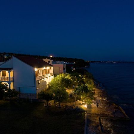 Family Friendly Seaside Apartments Kozino, Zadar - 5756 佩特坎内 外观 照片