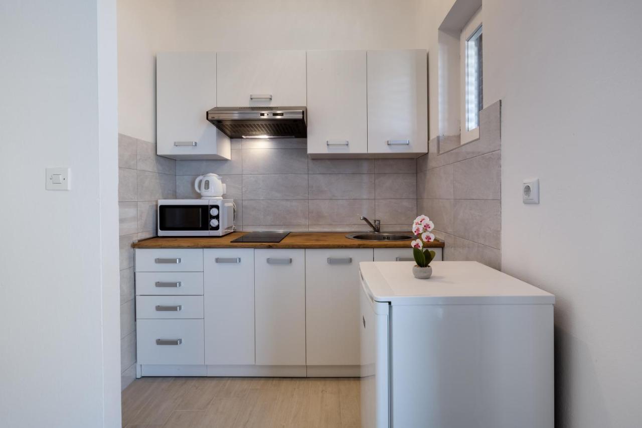 Family Friendly Seaside Apartments Kozino, Zadar - 5756 佩特坎内 外观 照片