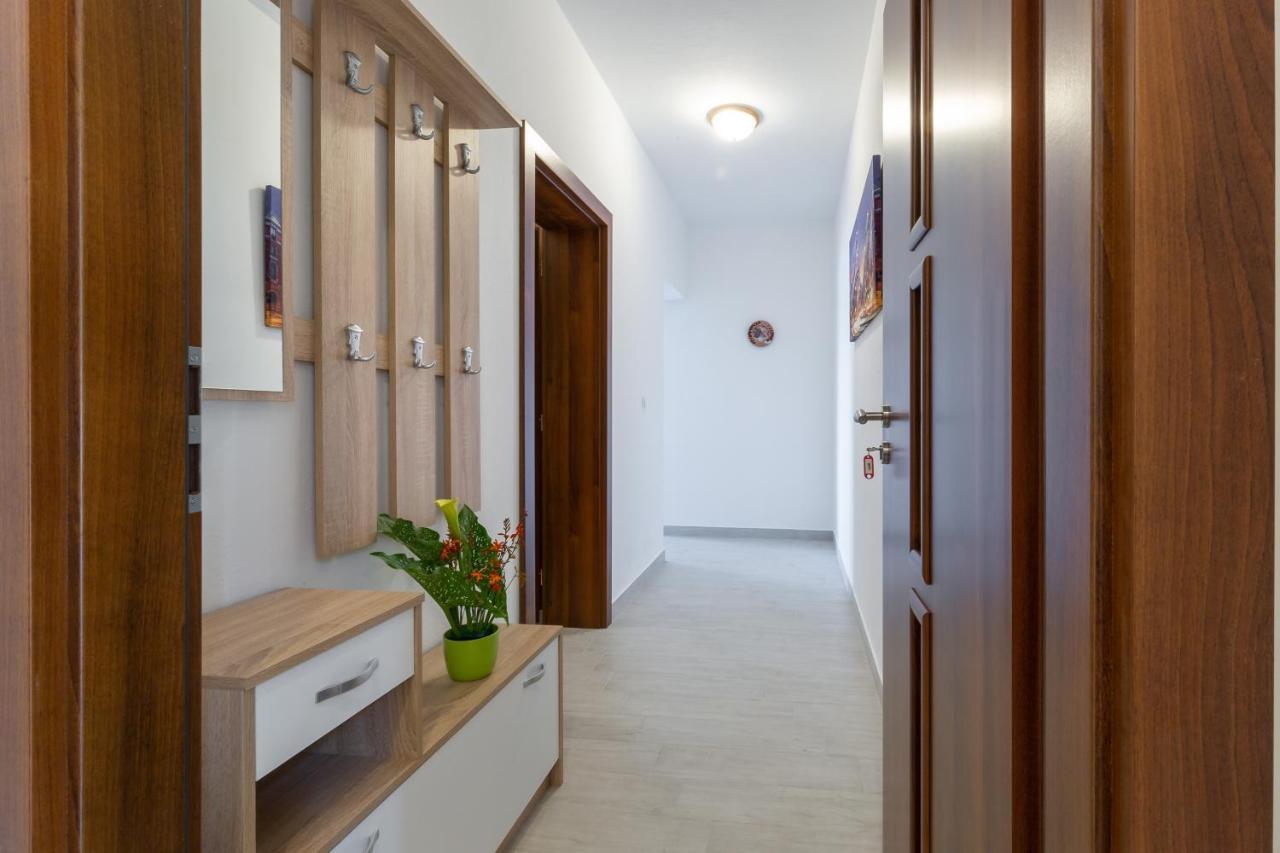 Family Friendly Seaside Apartments Kozino, Zadar - 5756 佩特坎内 外观 照片